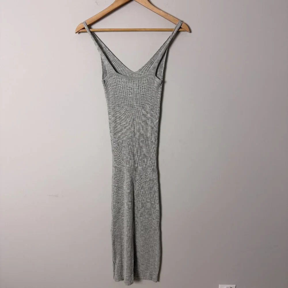 2/$30 All Row Ribbed Green Midi Dress Medium - Picture 3 of 5